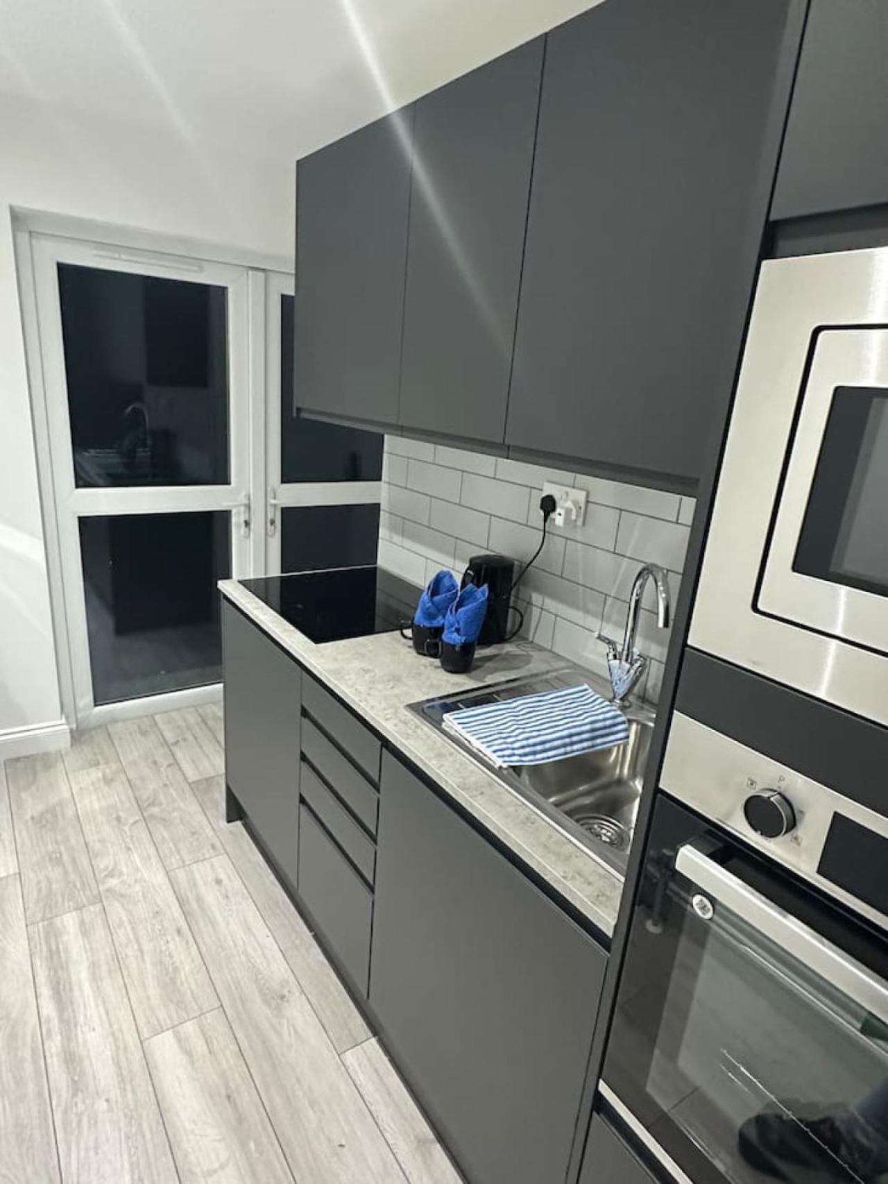 London Waterloo 10Mins Away Hotel Екстериор снимка